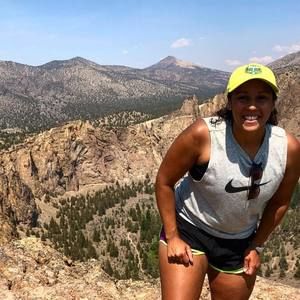 Meet your Posher, Carissa